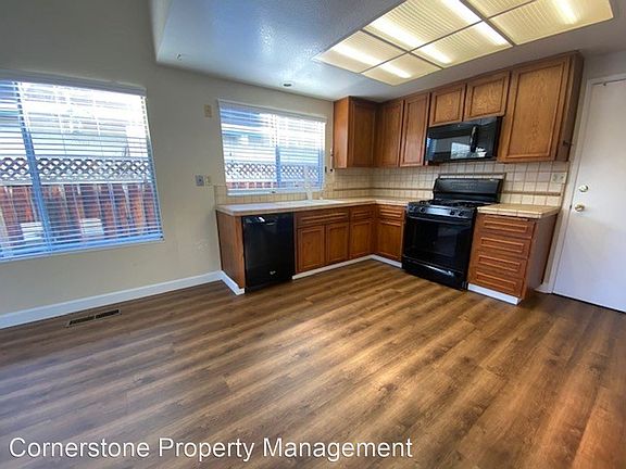 2nd image of 122 Casswell Ct