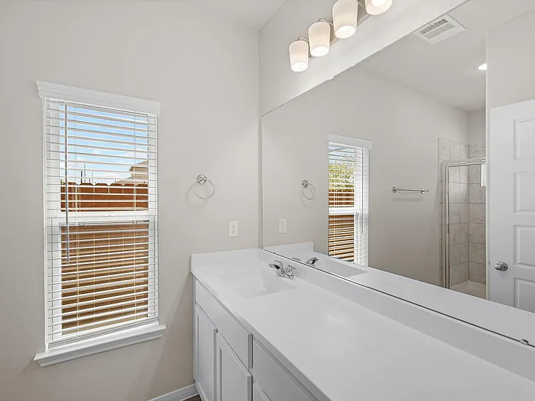 13304 Nabob Dr — Photo 10