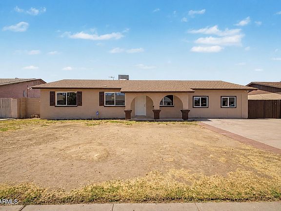 3rd image of 4213 W SUNNYSIDE Avenue