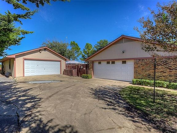 4th image of 460 Eastridge Dr