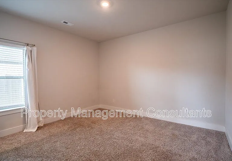14872 Demarie Ln — Photo 31