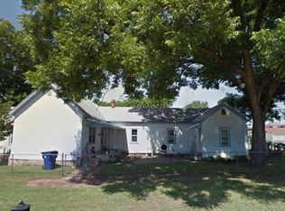 309 S Broad St, Guthrie, OK 73044