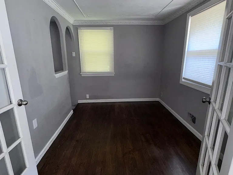 21 Sachem Rd — Photo 8