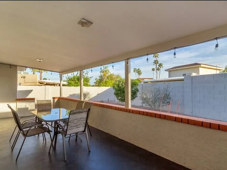 7647 E Medlock Dr — Photo 14