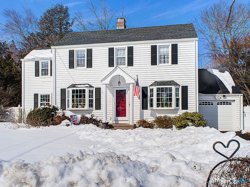 1st image of 71 Vista Road