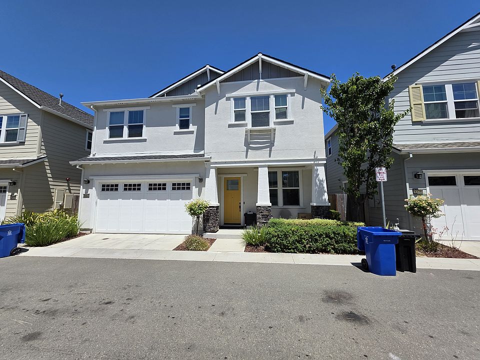 1st image of 8403 Peninsula Way