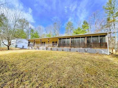 62 Sugar Shack Rd, Independence, VA, 24348