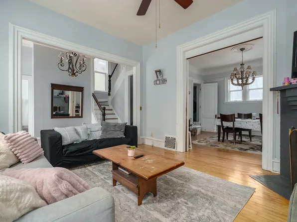 716 W Kalamazoo Ave, Kalamazoo, MI 49007