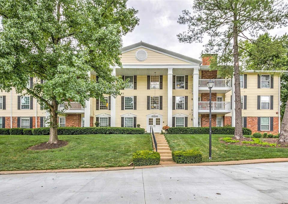 1st image of 15593 Bedford Forge Dr APT 13