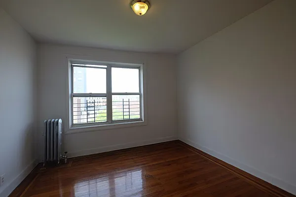 Rented by Keller Williams NYC | media 15