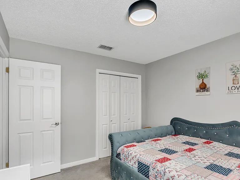 4 Falcon Ridge Ln — Photo 12
