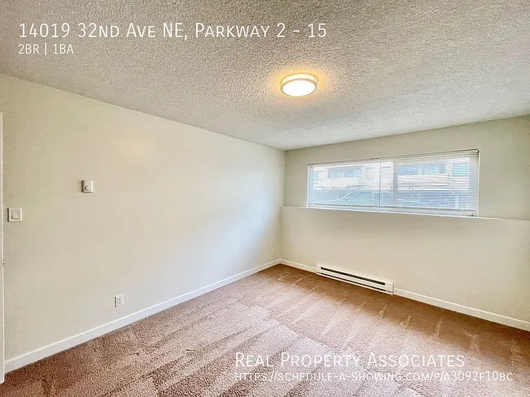 Parkway 2 — Photo 6