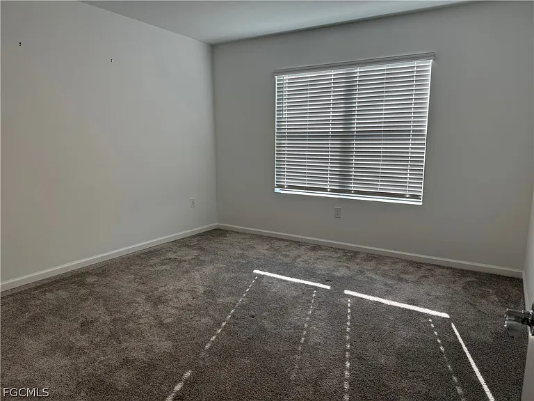 1024 Caloosa Breeze Dr — Photo 7