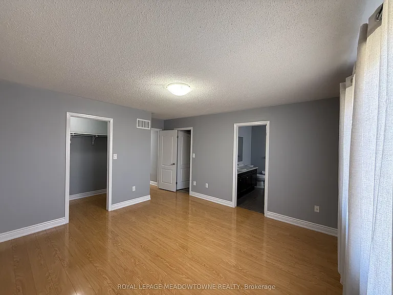 45 Bleasdale Ave — Photo 17