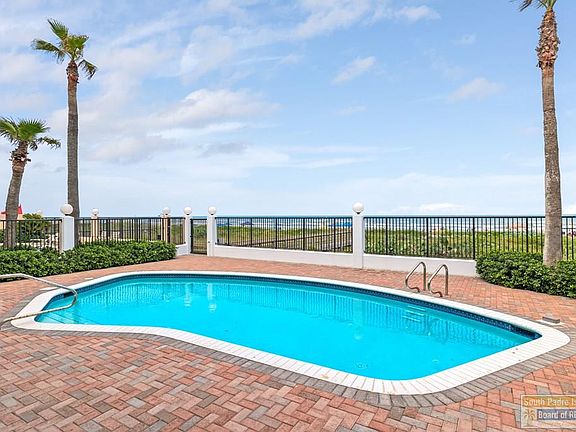 5th image of 4712 Gulf Blvd
