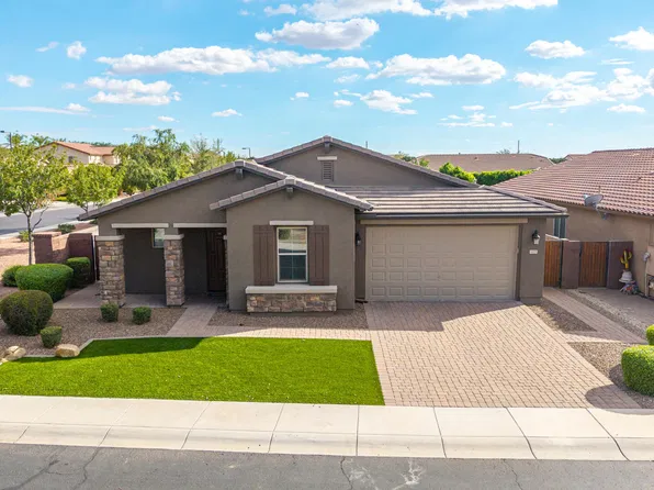 1075 W REDWOOD Avenue, Queen Creek, AZ 85140