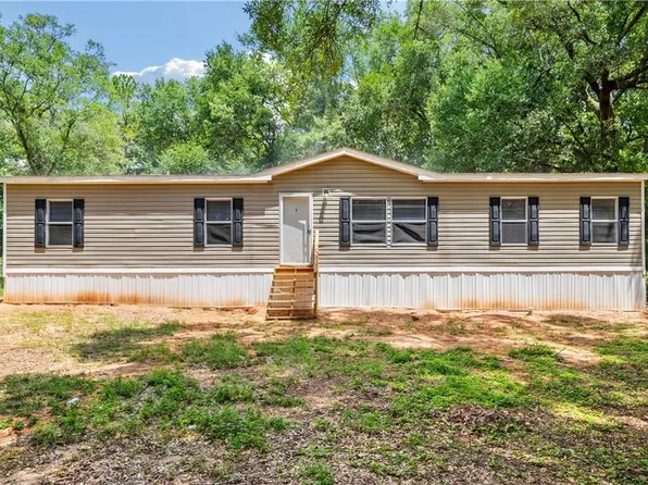 9828 Boxwood Dr N, Semmes, AL 36575