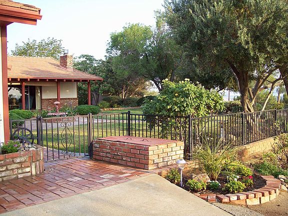 Gate Entrance to Front Door 