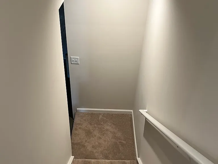 Carson Cir — Photo 25