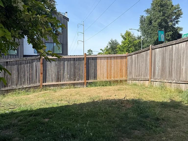 8103 Delridge Way SW #A — Photo 2