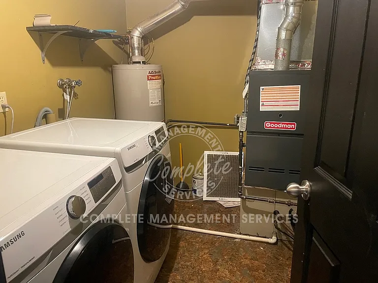 14325 Fairway Dr — Photo 1