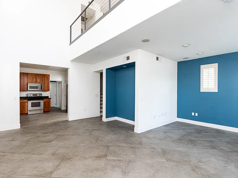 615 E Portland St #177 — Photo 14