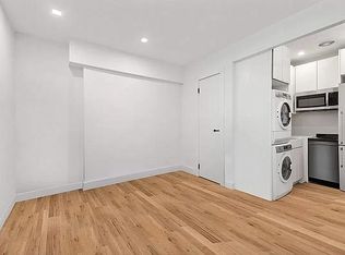 182 Avenue A #1G, New York, NY 10009