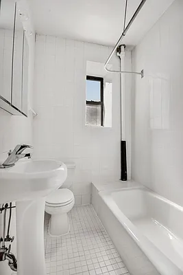 Rented by Compass | media 26