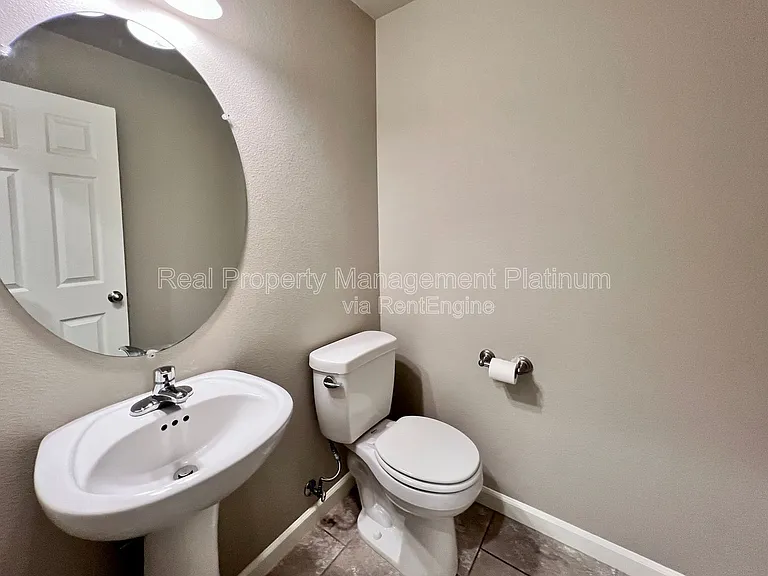 1535 Zenith Point — Photo 11