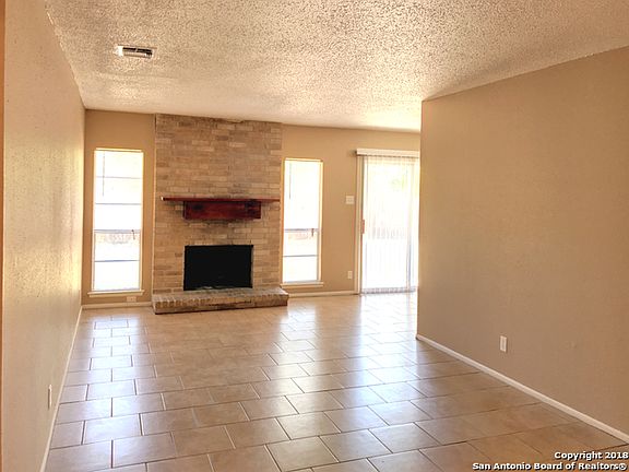 3rd image of 14922 Santa Gertrudis St