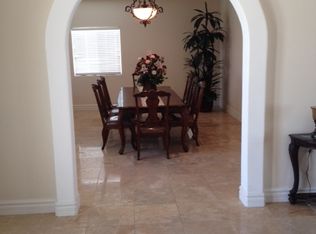 624 N Val Vista Dr, Mesa, AZ 85213