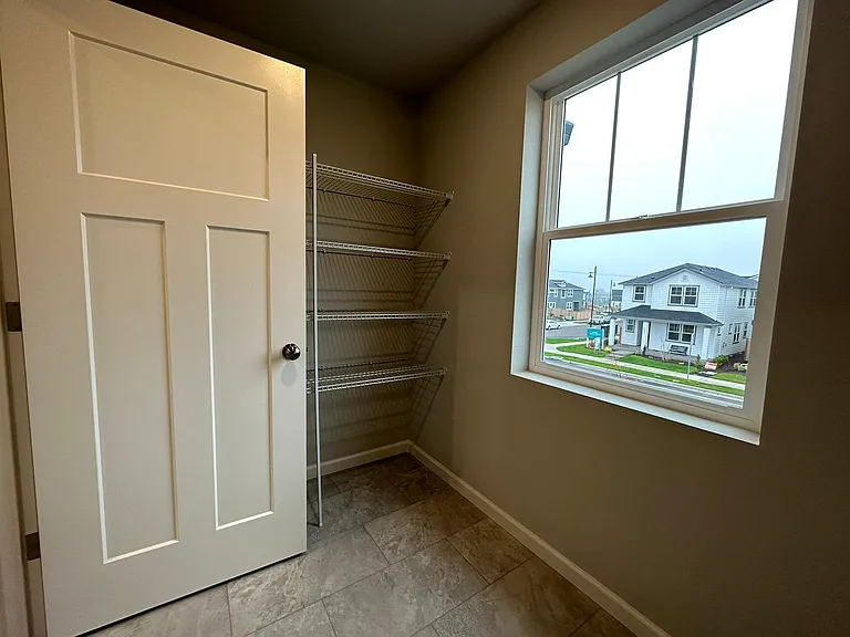 3818 SE 83rd Ave — Photo 35