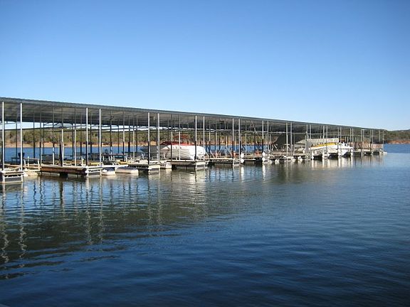 5th image of 104 Cove Creek Dr