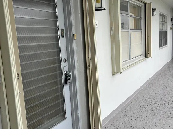 574 Burgundy L #574, Delray Beach, FL 33484