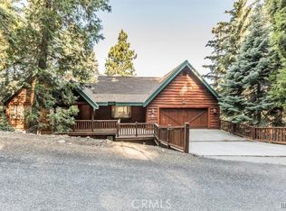 800 Greenbriar Dr, Skyforest, CA 92385