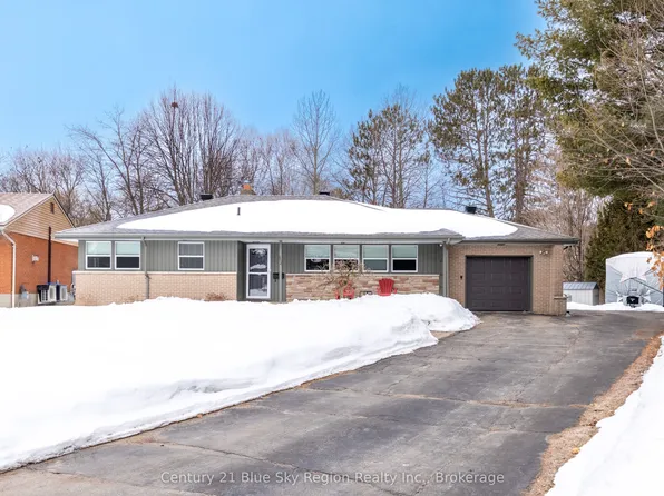 652 Baywood Rd, North Bay, ON P1B 4T1