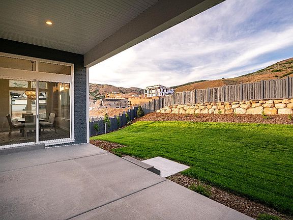 Stewart Craftsman Backyard