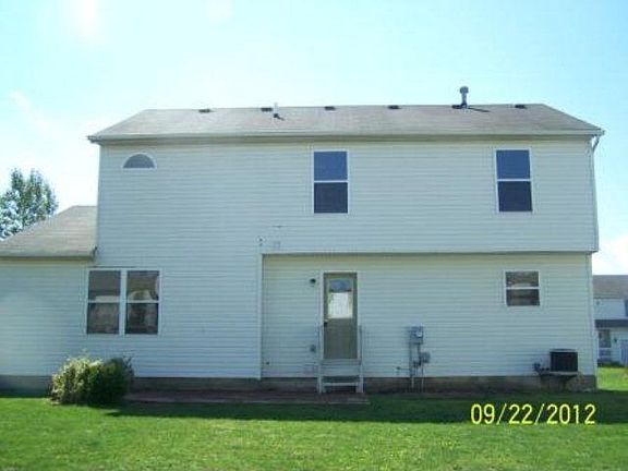 2nd image of 955 Brittany Dr
