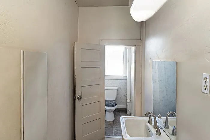 529 Colorado Ave #211 — Photo 2