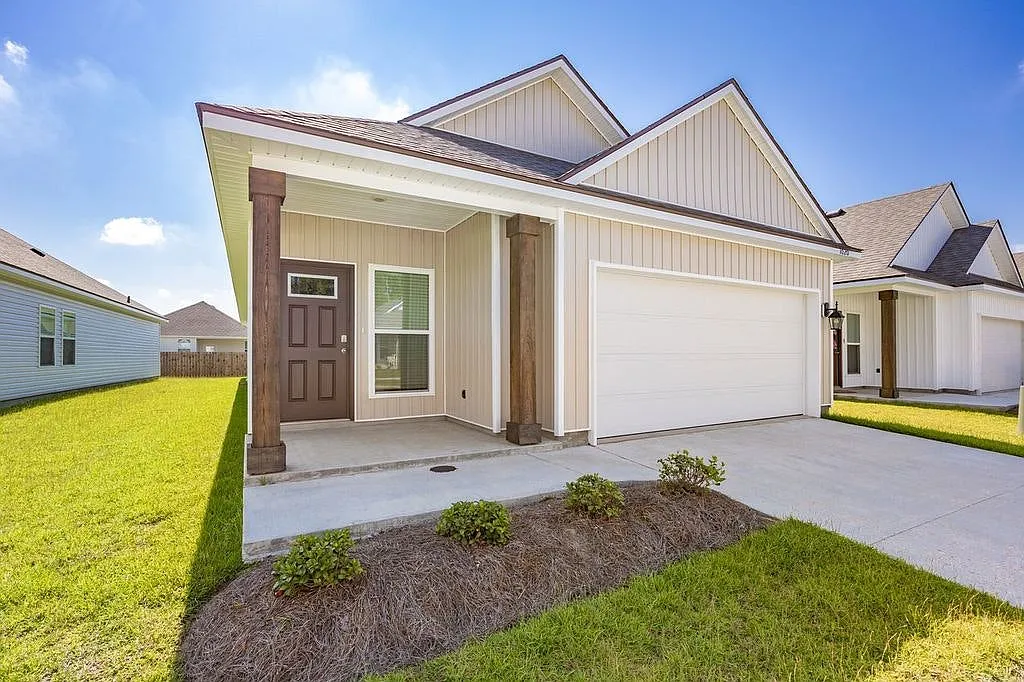 1020 Renova Drive — Photo 1