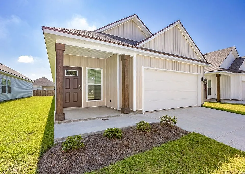 1020 Renova Dr
