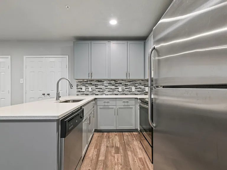 Slate At Cole — Photo 2