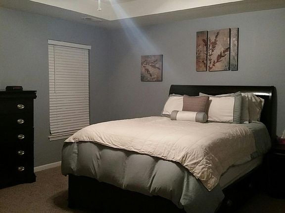 5th image of 2235 E Willow Pointe Cir