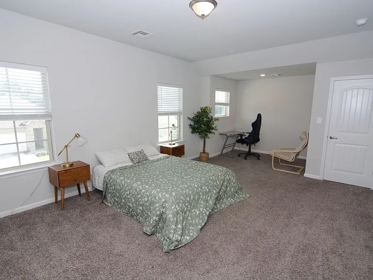 6720 Tiger Pointe Dr — Photo 14