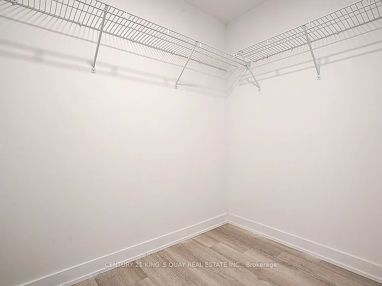 121 Saint Patrick St #722 — Photo 45