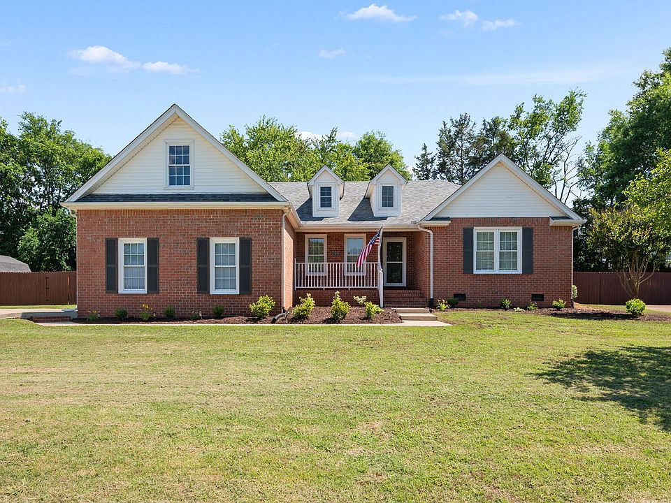 1st image of 206 Brentmeade Dr