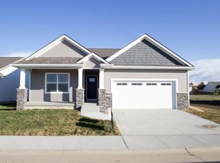 2819 SW Country Ln, Ankeny, IA 50023