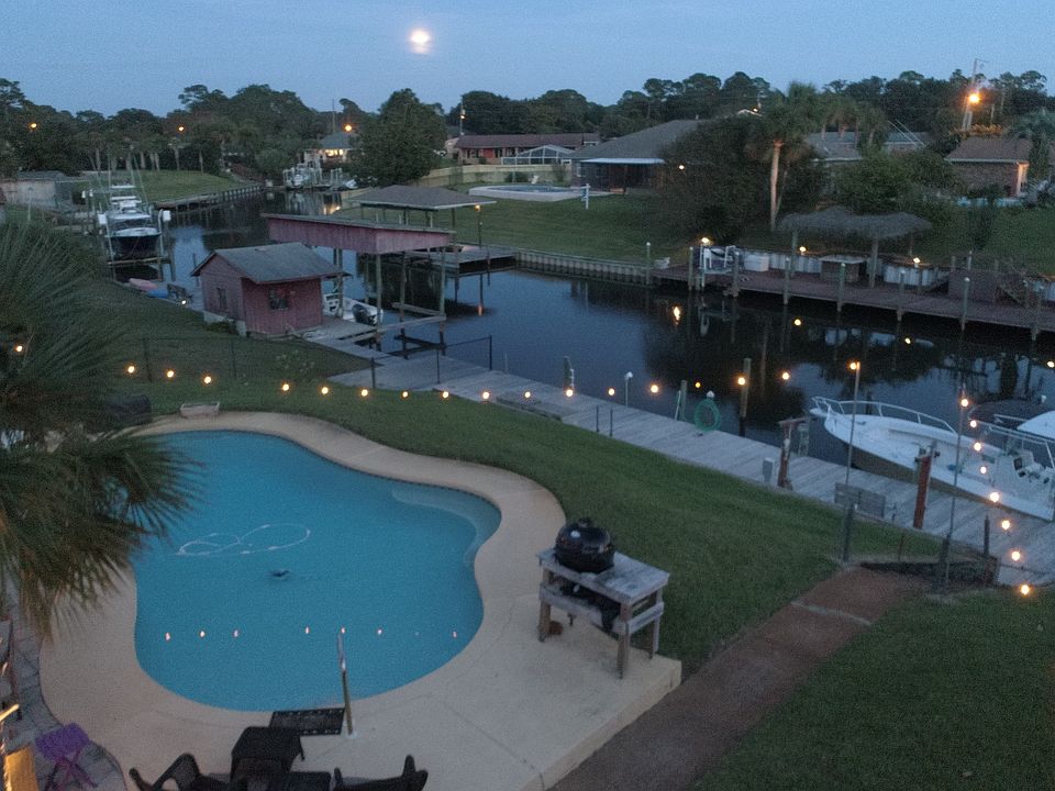 1st image of 2635 Venetian Way