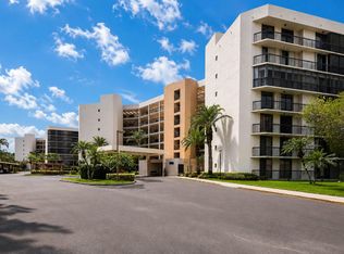 5279 S FOUNTAINS Drive S #703, Lake Worth, FL 33467