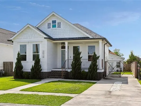 2012 Esteban St, Arabi, LA 70032